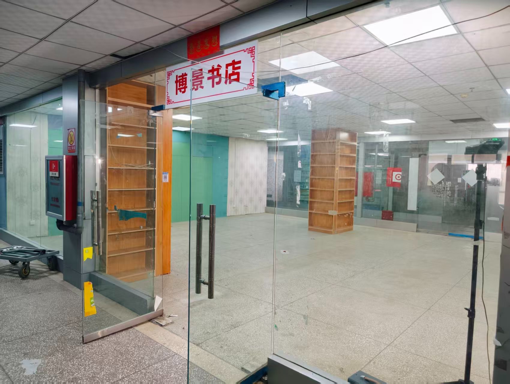 滨河南路辅路AI浪潮已至，优质企业抢先布局